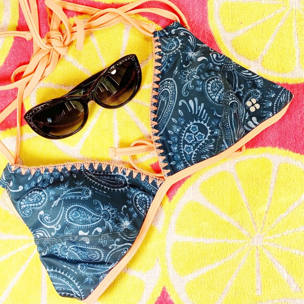 Sweaty Betty Blue Purity Reversible Bikini Top S - Picture 1 of 8